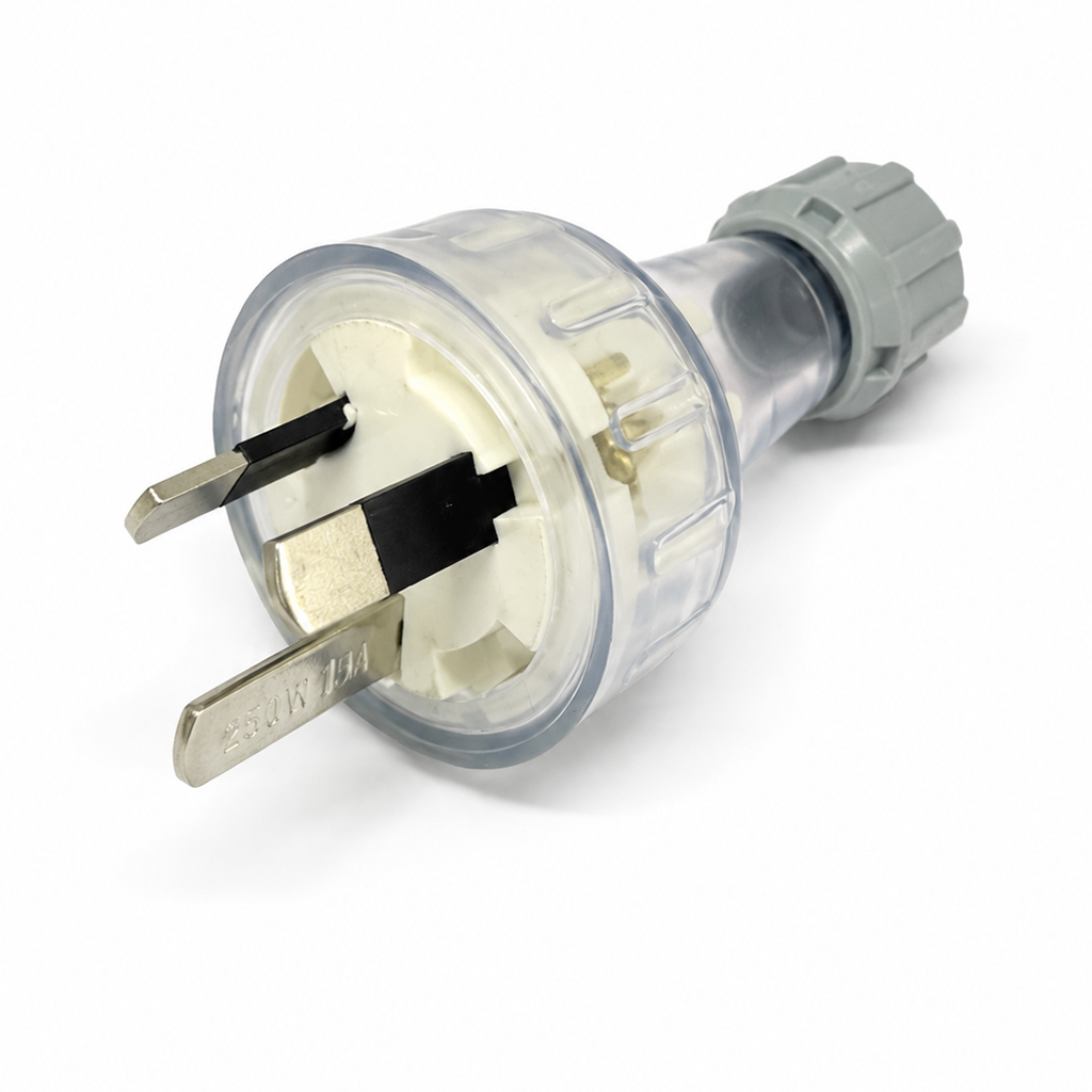 15A Rewireable Plug Top 3 15A Rewireable Plug Top
