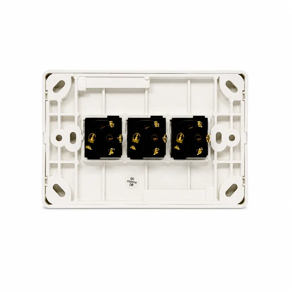 Classic 3 Gang Light Switch 4 Horizontal 3 Gang Light Switch