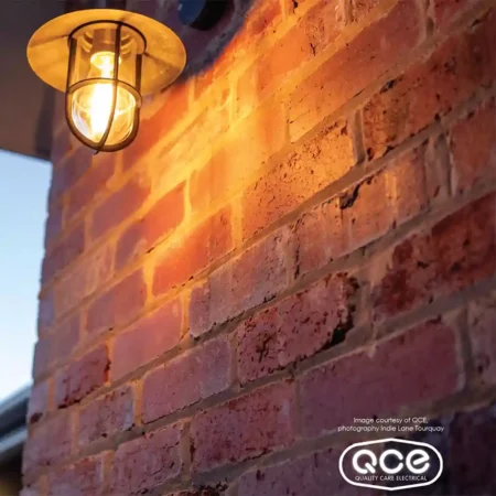 8W Clear Dimmable LED Lamp Light – E27 Base