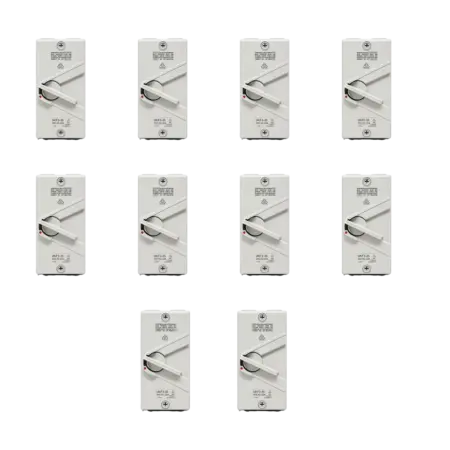Sparky Pack – 10 X 35A 3 Phase Isolator Switches